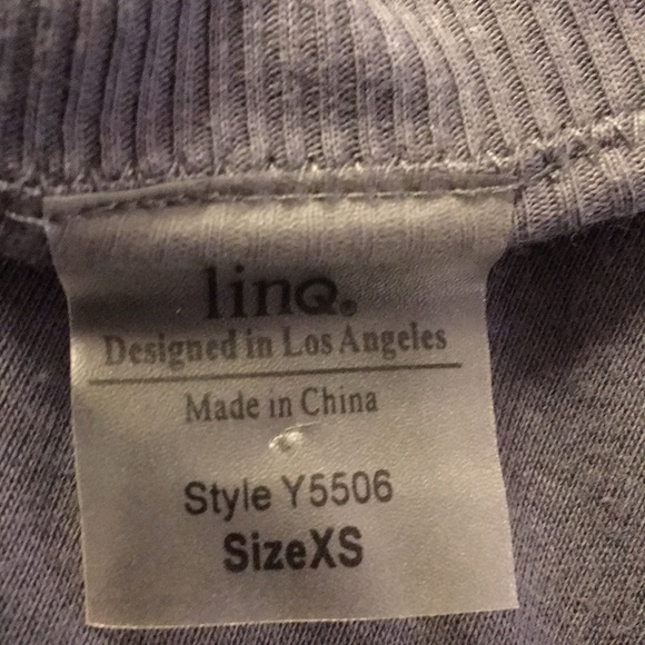 linq Los Angeles sweater. - Picture 6 of 6